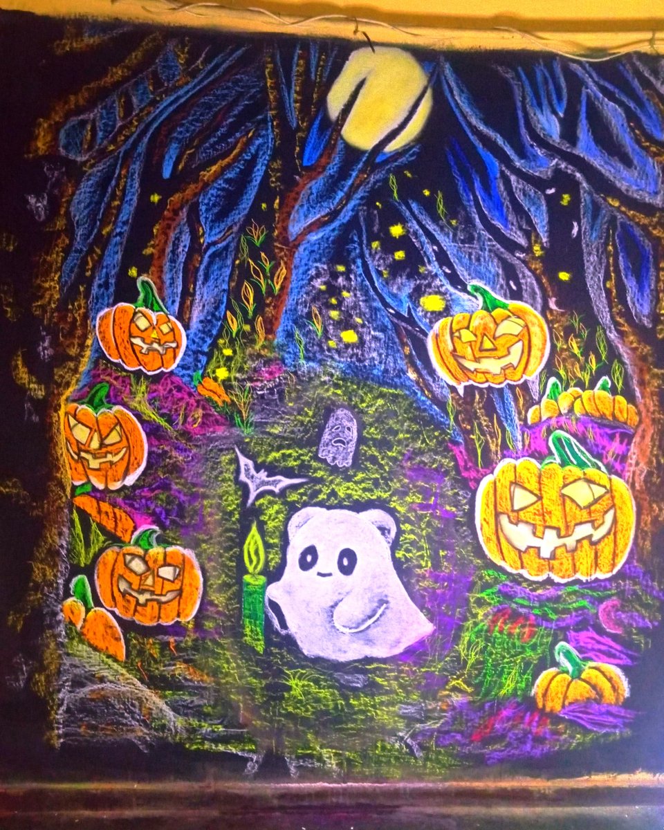 Ziahelia's tweet image. I drew this Halloween art featuring your PettBro.
8 hours well spent on this wall piece 👌
Don't forget to Earn $AIP today with @pett_ai