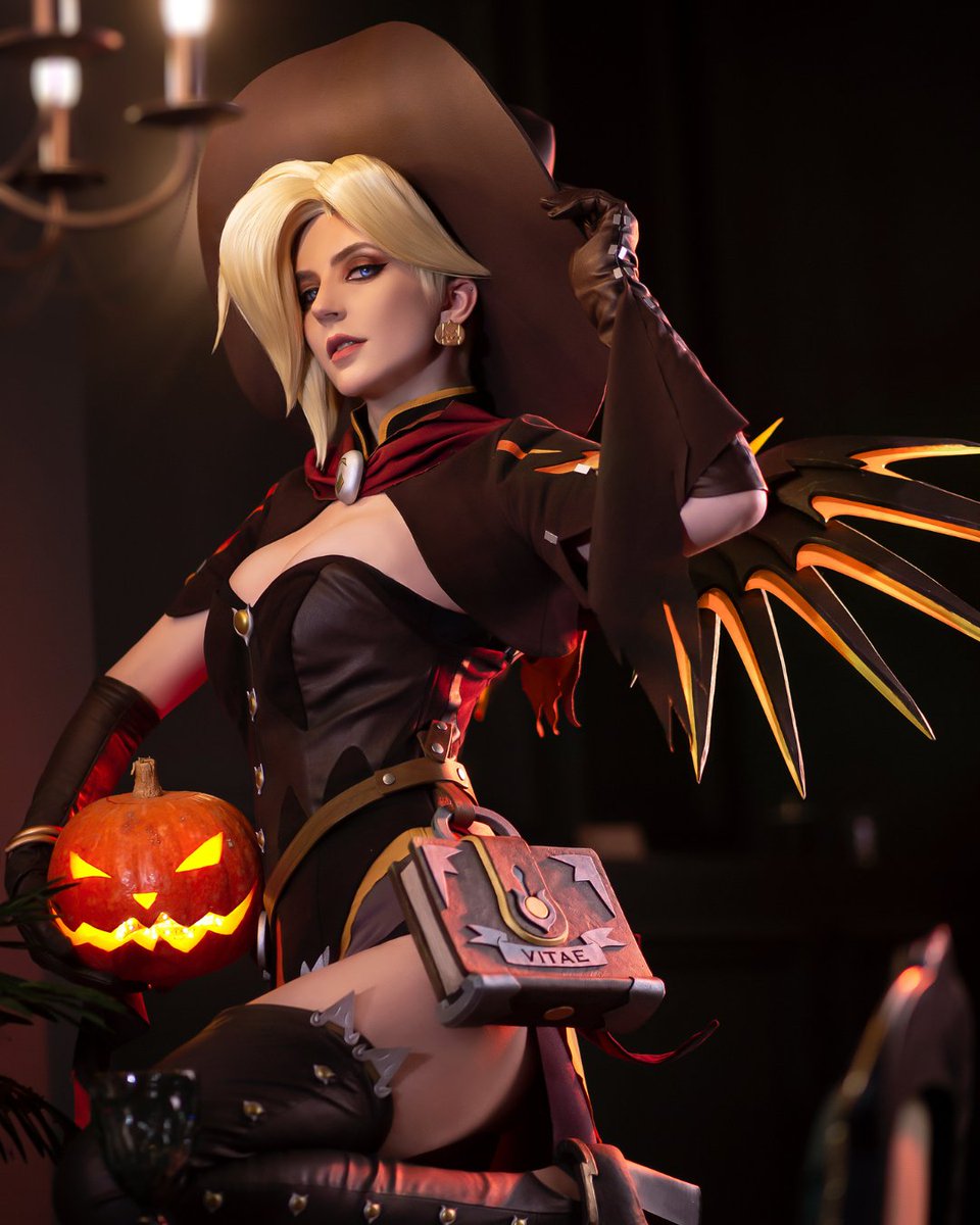 Blizzard_Ent's tweet image. Witching hour looks 🔥🕯️🎃  We’re spellbound by these Mercy and Ashe Halloween cosplays.

🕯️Mercy: polaris.cos (IG)
✨ Ashe: akito_cos_ (IG)
📸 harridana (IG)