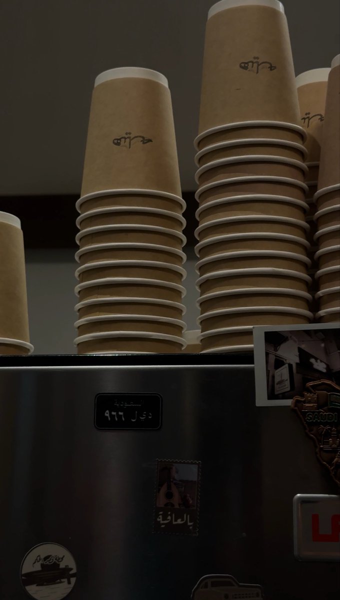 hor_94l's tweet photo. - جيت فارق عن زمانك نادر و راعي أصول 
ما تشابه غير ذاتٍ خصّها ربي معاك .. https://t.co/ycQstiptYN