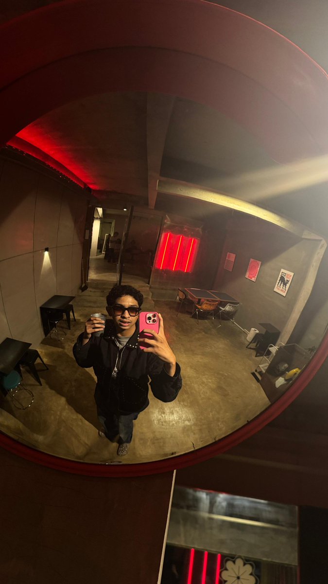 hi i'm bastian! indo based, web3 believoors,looking for more friends in this space

a lil about my background

-full time web3
-degenoors
-surfers x, telegram 24/7
-korban luna 
-didn't sell azuki in ATH
-fomo and get rekt

let's grab coffee or do a fun activity this fall ☕🍁