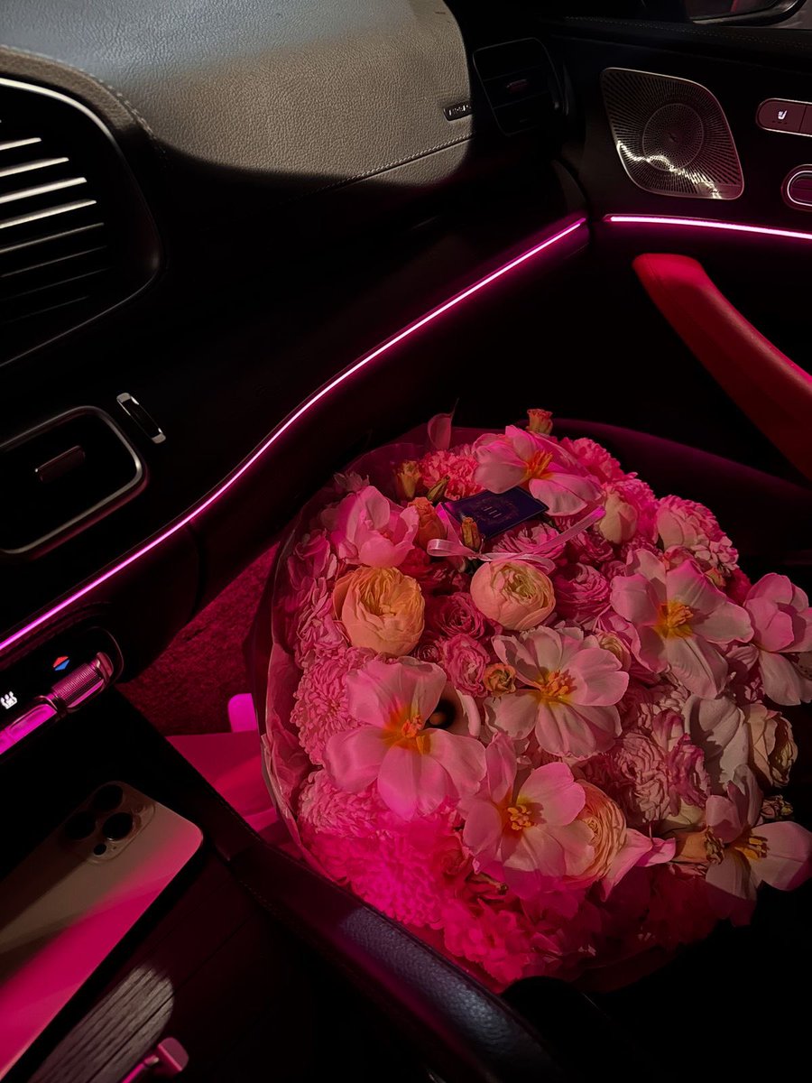 i3Moment's tweet image. 