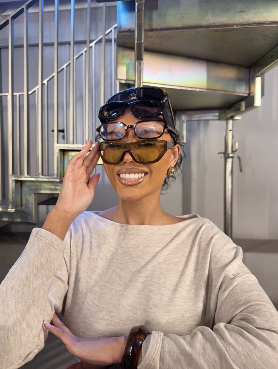 ELLA UPDATES tweet media