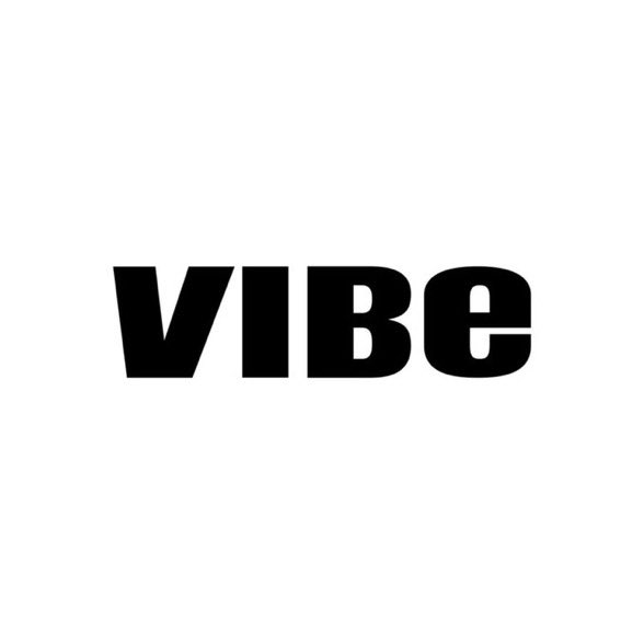 onikamagazinee's tweet photo. 👑| VIBE crowns @NICKIMINAJ as the most influential female rapper of the 21st century, #5 overall amongst rappers in the genre. 

— “Minaj is the single most influential woman in modern Hip-Hop, setting the bar in terms of sales, fan-interest, and undeniable talent.” https://t.co/V702aNGa6D