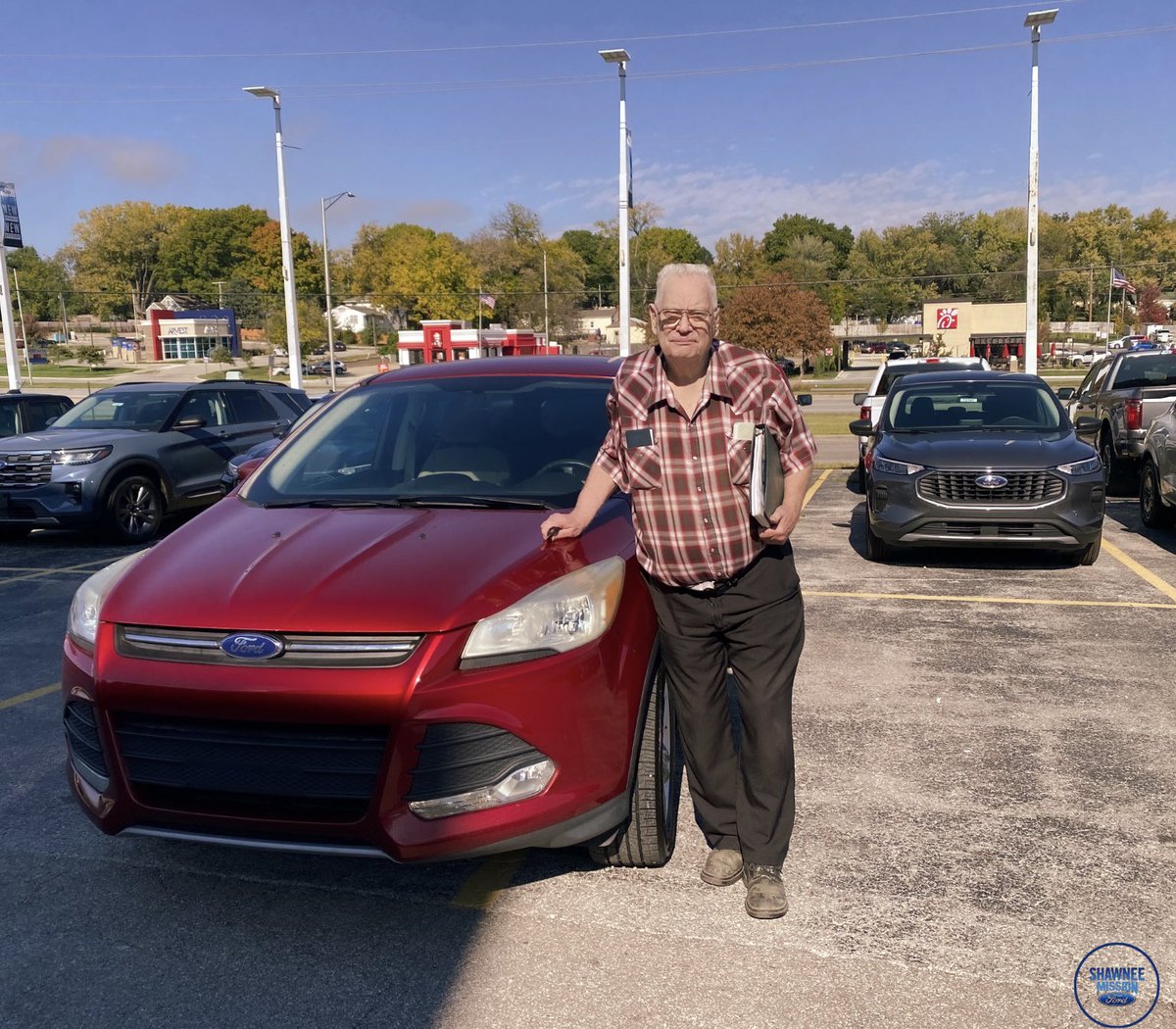 Mr. Brown is the proud new owner of his 2016 Ford Escape, thanks to Jimmy at Shawnee Mission Ford! 🚙💨

#NewCarDay #HappyCustomer
#ShawneeMissionFord #CarShopping
#DriveHappy #Sold #Congrats #DreamCar #CarSales #keystohappiness #ford #fordforlife #forddealership #carsales