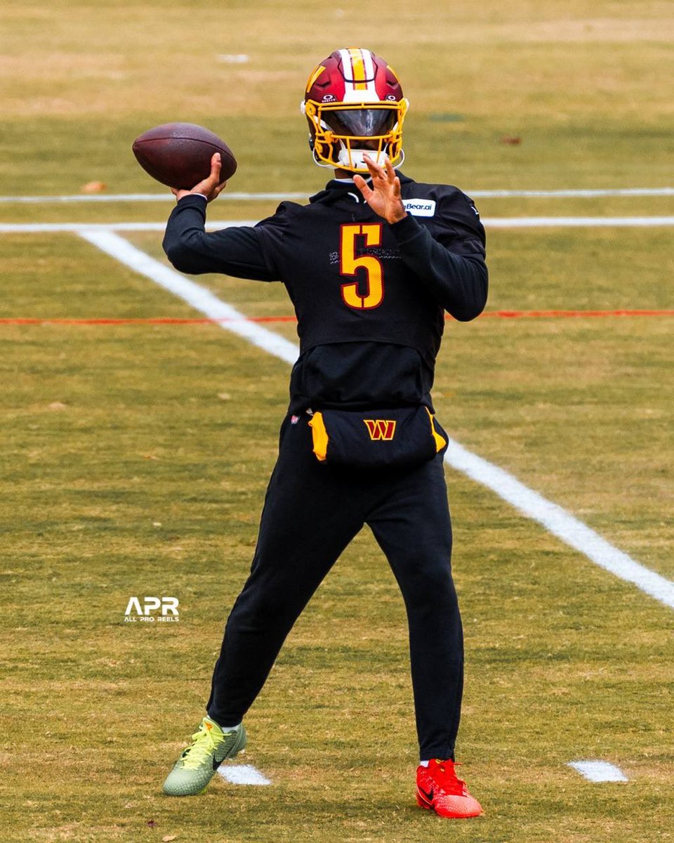 allproreels's tweet image. Jayden Daniels back practicing 🙏🏽