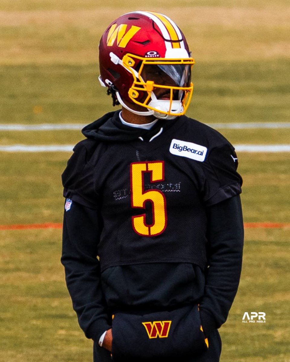 allproreels's tweet image. Jayden Daniels back practicing 🙏🏽