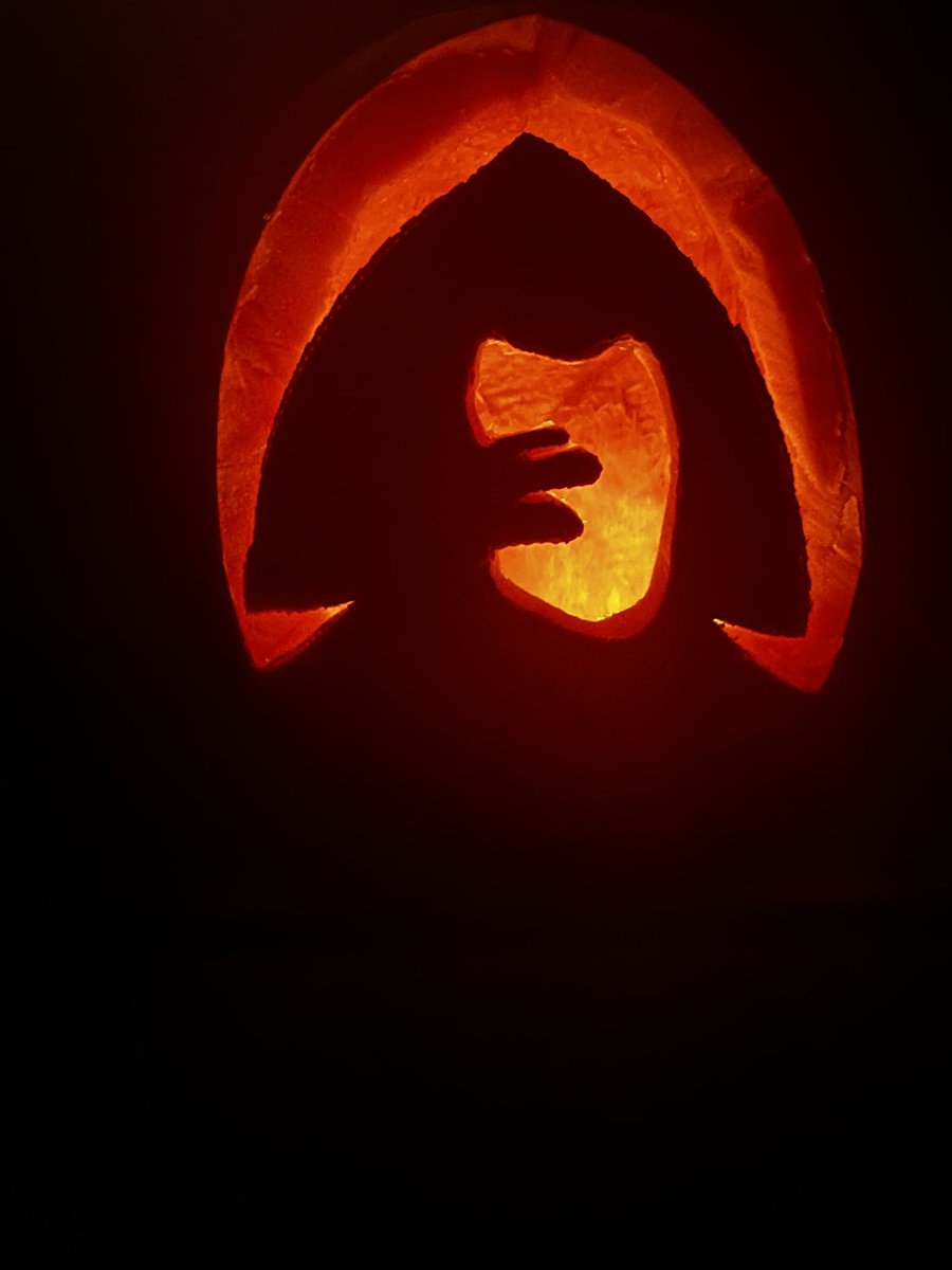 When you attempt a Traitors pumpkin but  end up with The Nativity 😂#CelebrityTraitors