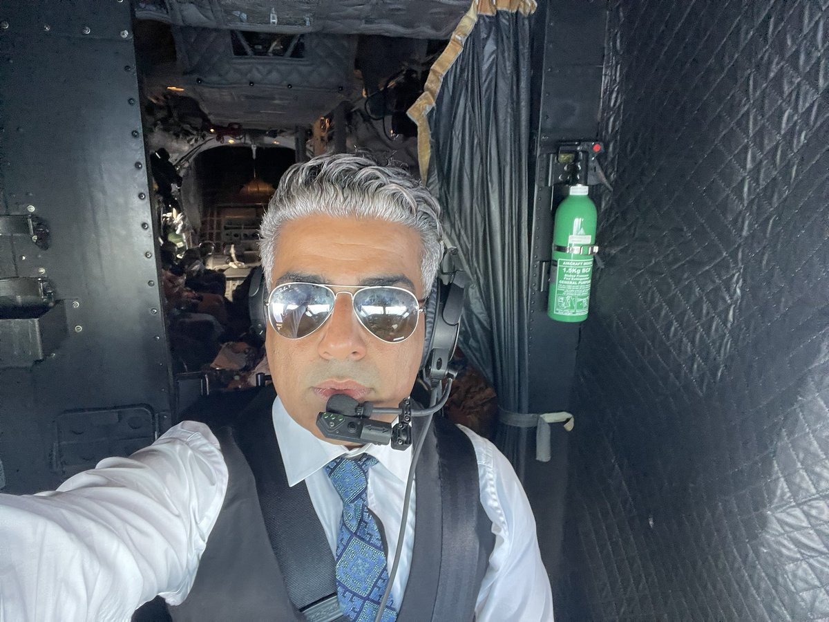 kanbarHB's tweet photo. My thanks to the wonderful team at @AusAirForce for partnering with @FijiGovernment to facilitate travel to and from #Rotuma - an island nearly 300 miles away from #Fiji. A great initiative supporting this remote yet remarkable community. https://t.co/P8nsfc0spy
