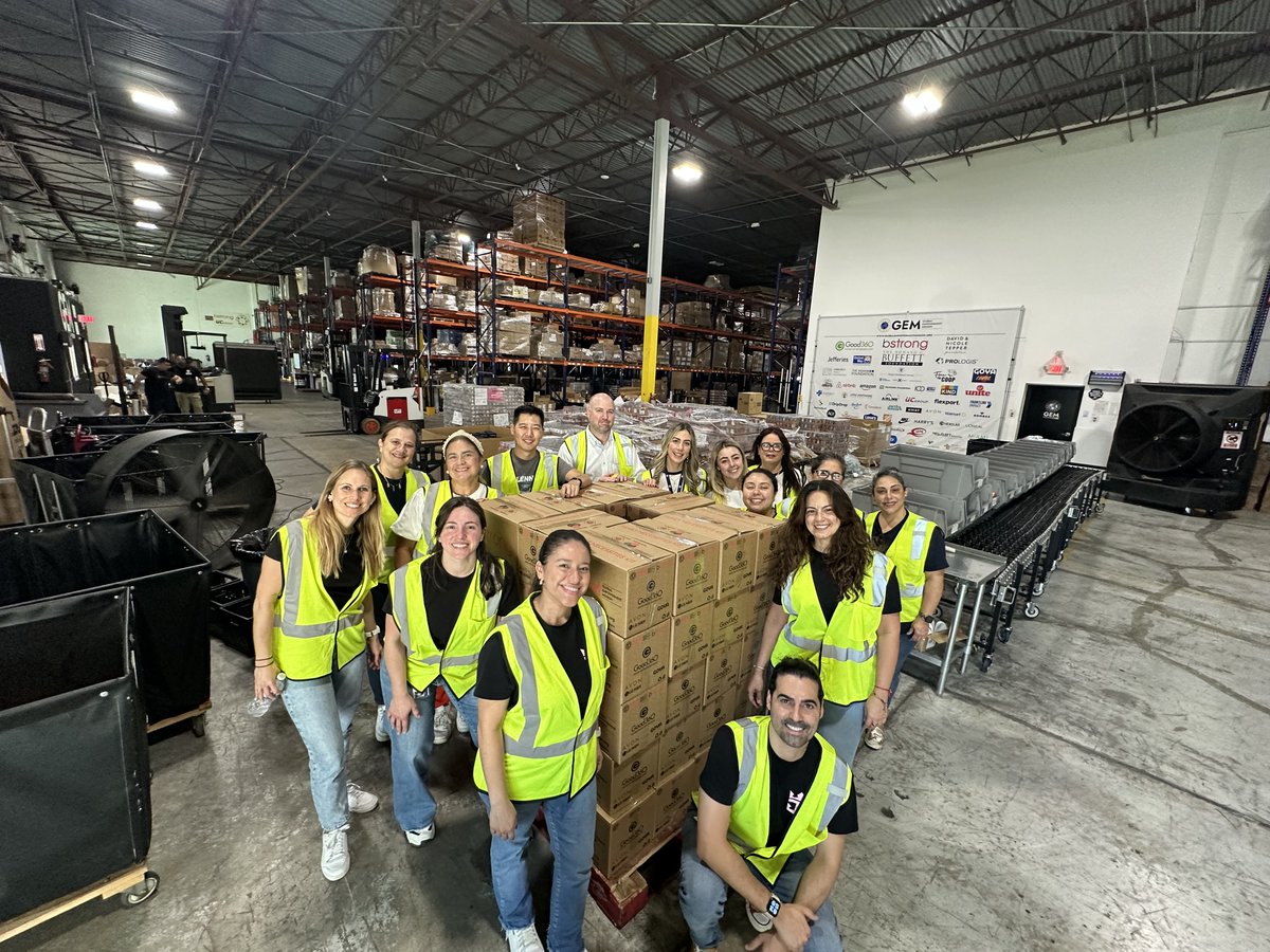 Royal Caribbean Group tweet media