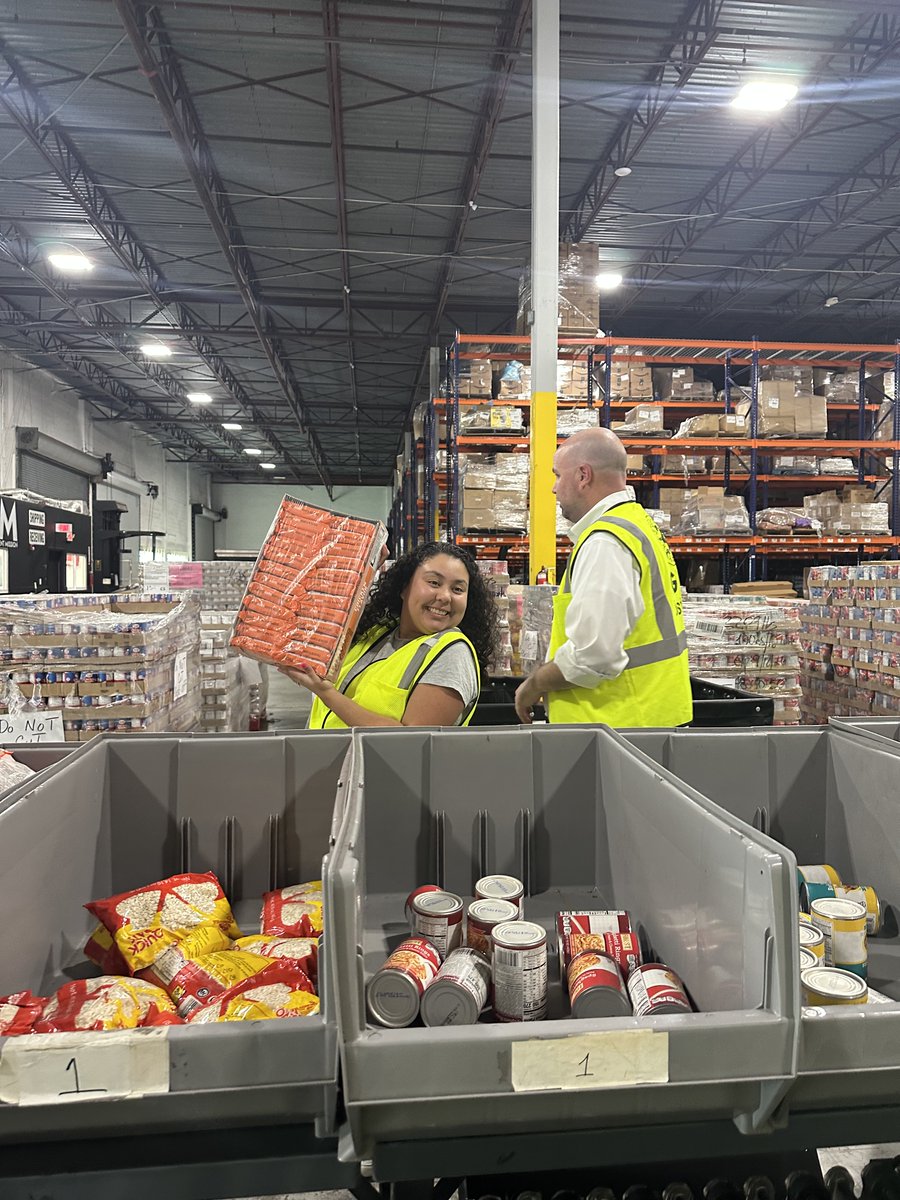 Royal Caribbean Group tweet media