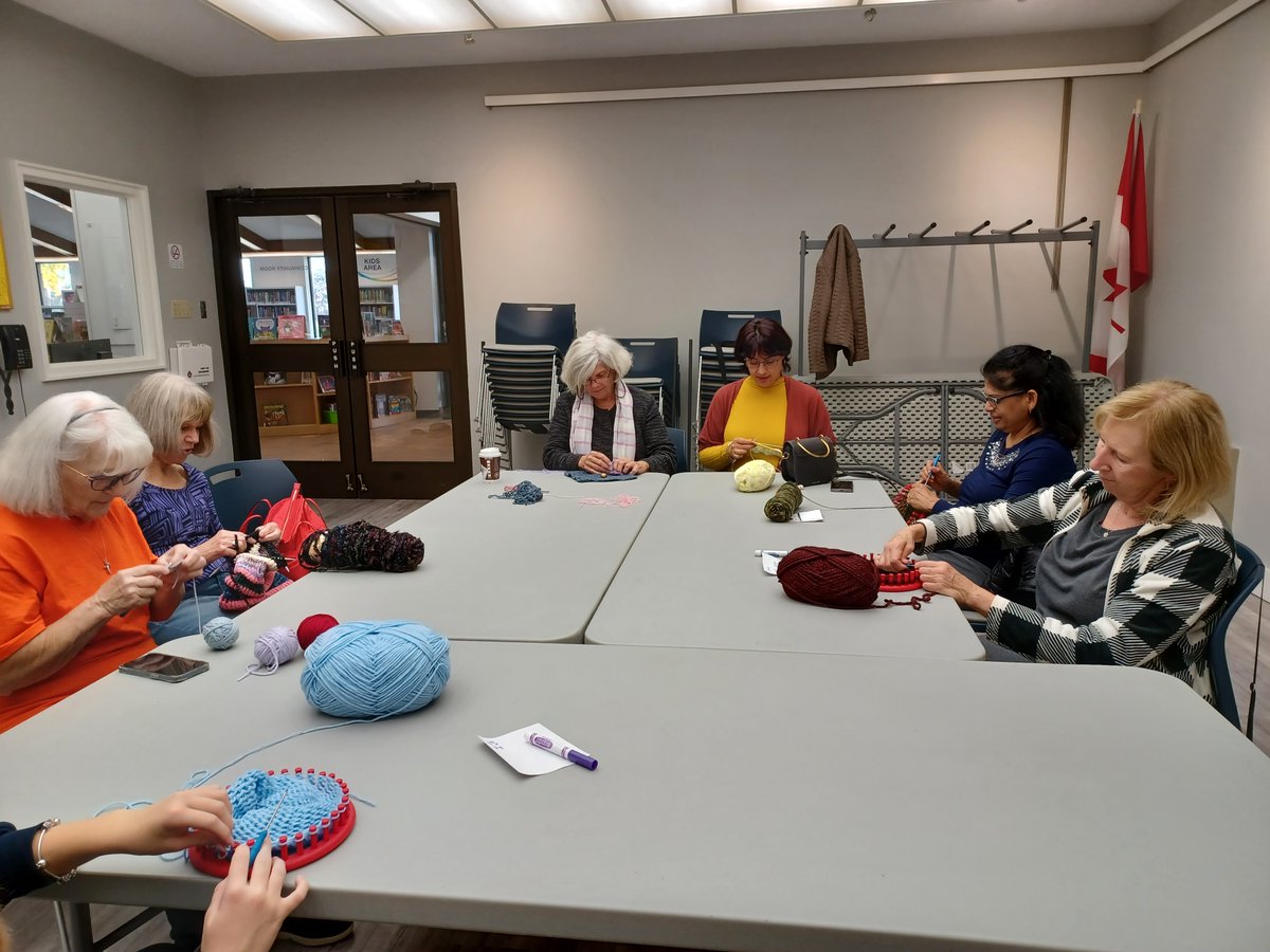 KingLibraries's tweet image. From baby hats for Aid to Women to fidget muffs for nursing homes supporting people with dementia — every piece was made with care and compassion. 💕

📍Nobleton Branch
🗓 Wednesdays, in November
⏰12:30 - 2:00 pm
🧶Adults

#KingLibraries #ProjectKindness #KingTownship