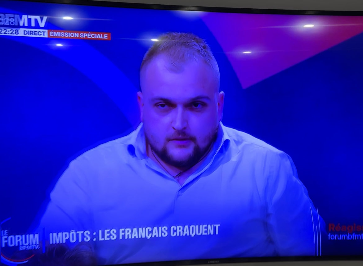 gritualite's tweet photo. @BFMTV  il exagère dire qu il ne mange pas sur #forumbfmtv il exagère on est d’accord https://t.co/LtbOAtmfP9