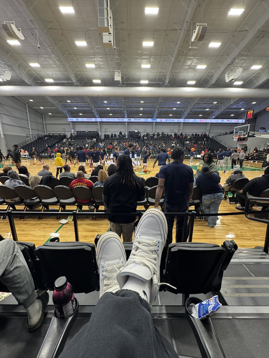 🏀 COURTSIDE &gt; POOLSIDE 🏊‍♂️
Game 1: Central State vs Detroit Mercy 
Game 2: Eastern Michigan vs Tuskegee U