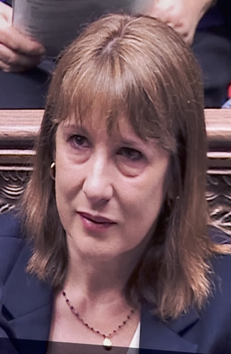 TerryFBH's tweet photo. Initially, I felt she'd ride this out.
But the inconsistencies since yesterday make me conclude she's toast.
It's always the lies of the cover up the come back to bite your arse. As per her CV.
#Reeves #RachelReeves #RentGate #LandlordGate #LicenseGate https://t.co/3xaFmKxz73