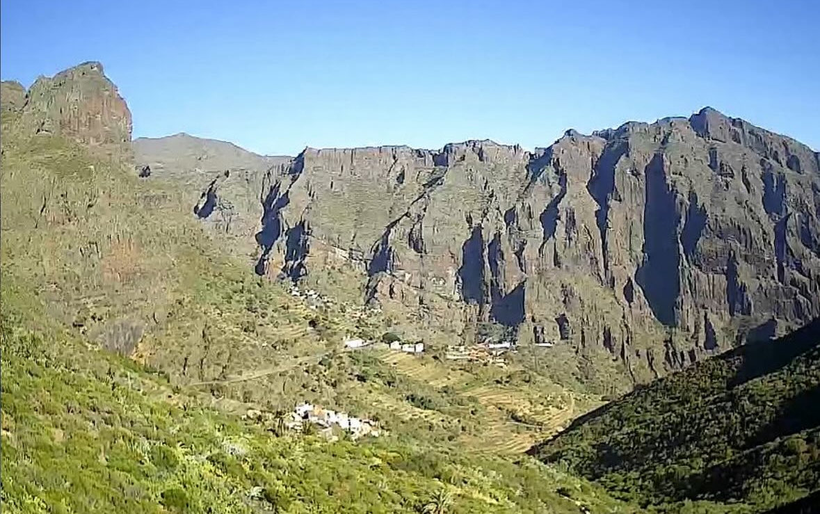 🌄 ¡Masca, en el Parque Rural de Teno, es simplemente espectacular! 😍🌿

📲 Antes de salir, entra en canariaslife.com y mira cómo está el tiempo en directo desde nuestras cámaras 🎥🌤️

#Masca #Tenerife #ParqueRuralDeTeno #Senderismo #NaturalezaCanaria #CanariasLife