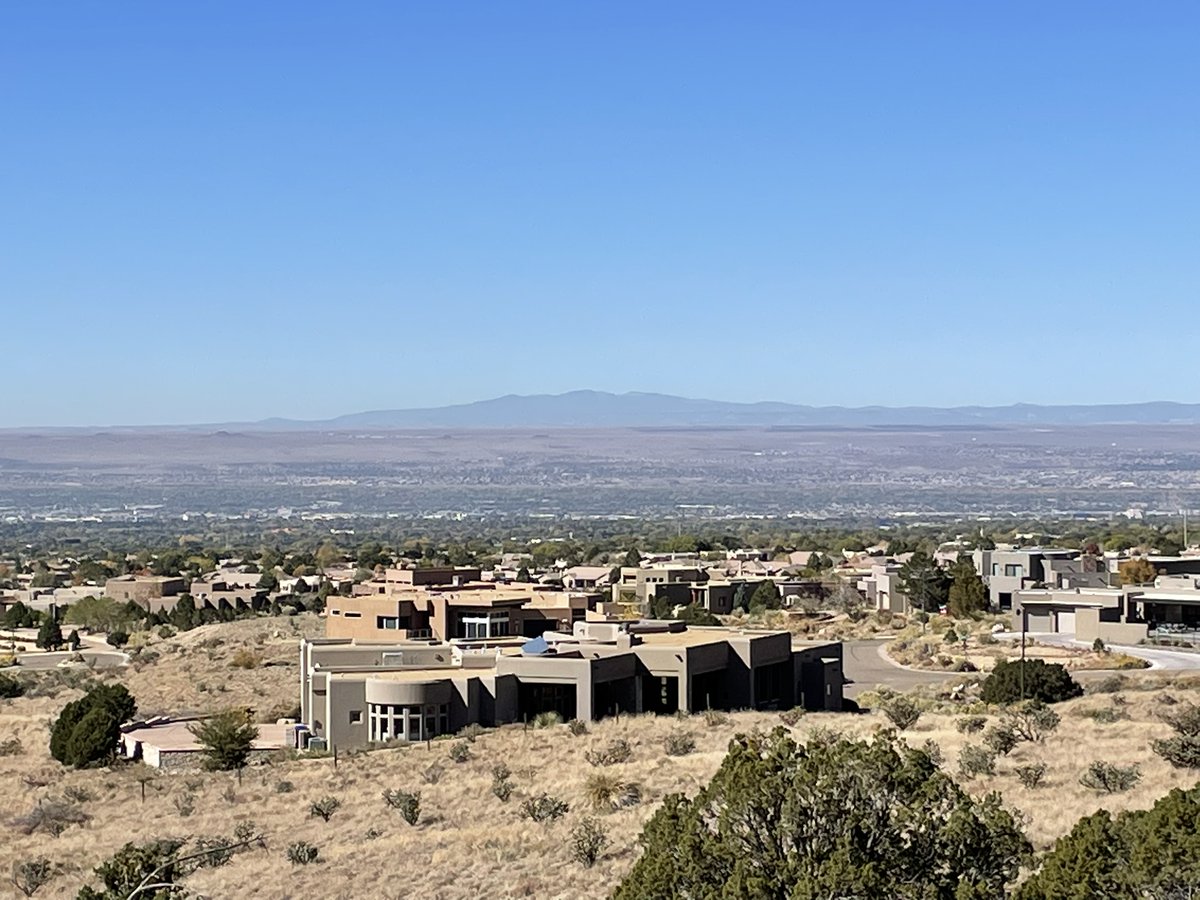 Howtobefit's tweet image. It felt challenging during the 572&apos; of elevation gain in the first half of the hike with my daughter this morning, but then it was all downhill with Mt. Taylor in the distance all of the way back!