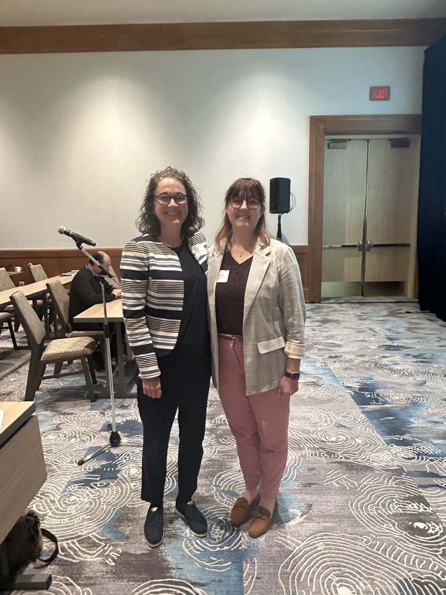 KielianLab's tweet image. Super proud of my PhD student @ND_Brandquist who was selected as a Presidential Scholar finalist at the Society of Leukocyte Biology meeting. She gave an amazing presentation! #ProudPI @UNMC_PathMicro