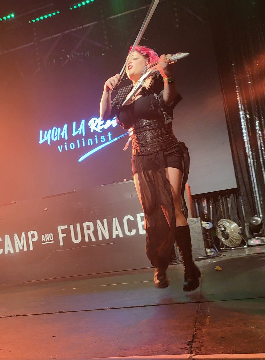 Format_Group's tweet image. Absolutely mesmerising @lu_la_re is literally gliding on stage #FORMAT