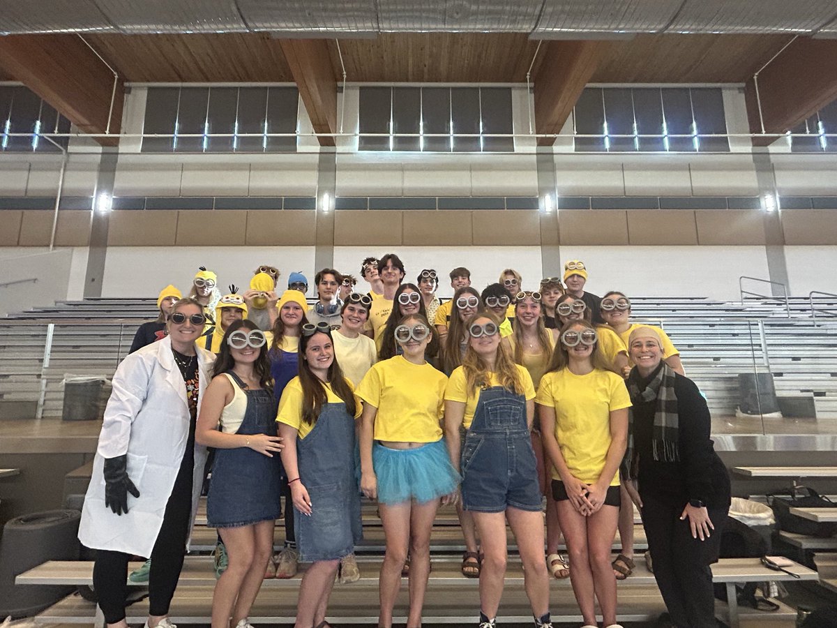 Happy Halloween! These minions want to swim fast then go steal the moon! Thx for hosting <a href="/CyCreekAquatic/">Cy Creek Aquatics</a> <a href="/CFISDAquatics/">CFISD Aquatics</a>
