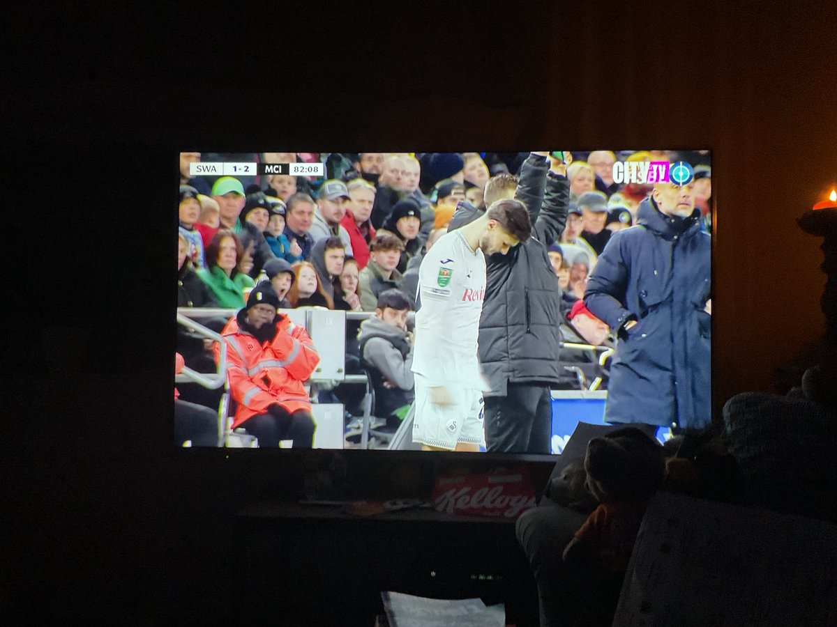 ABCHAMP11's tweet image. #unilac @de_chilr53604  @lacuna_coil  fcbb Euroleague #fenrma #swamci basketbsll #eflcup