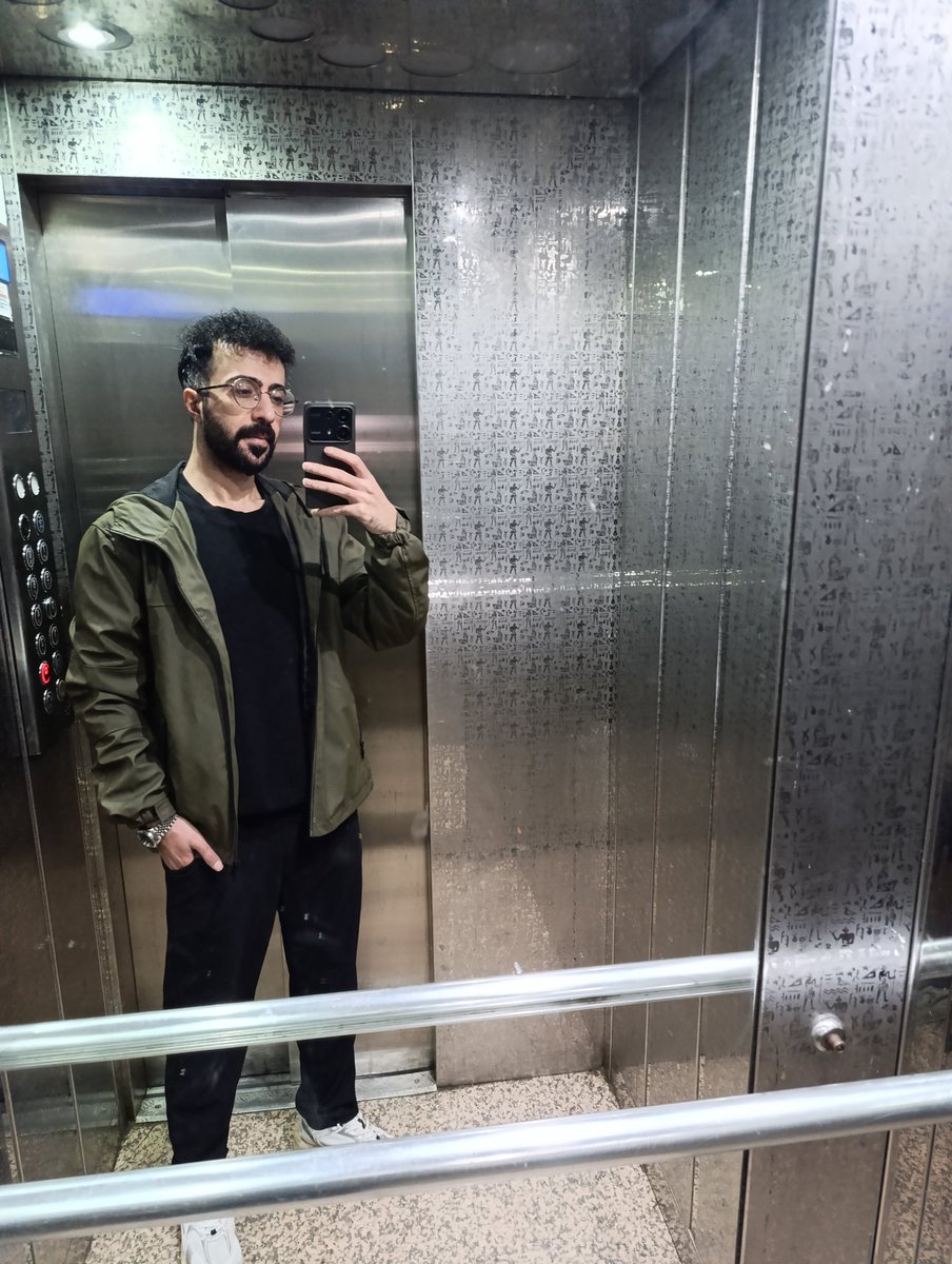 Vi veri veniversum vivus vici: "Yaşadığım sürece, gerçeğin gücüyle evreni fethedebilirim."