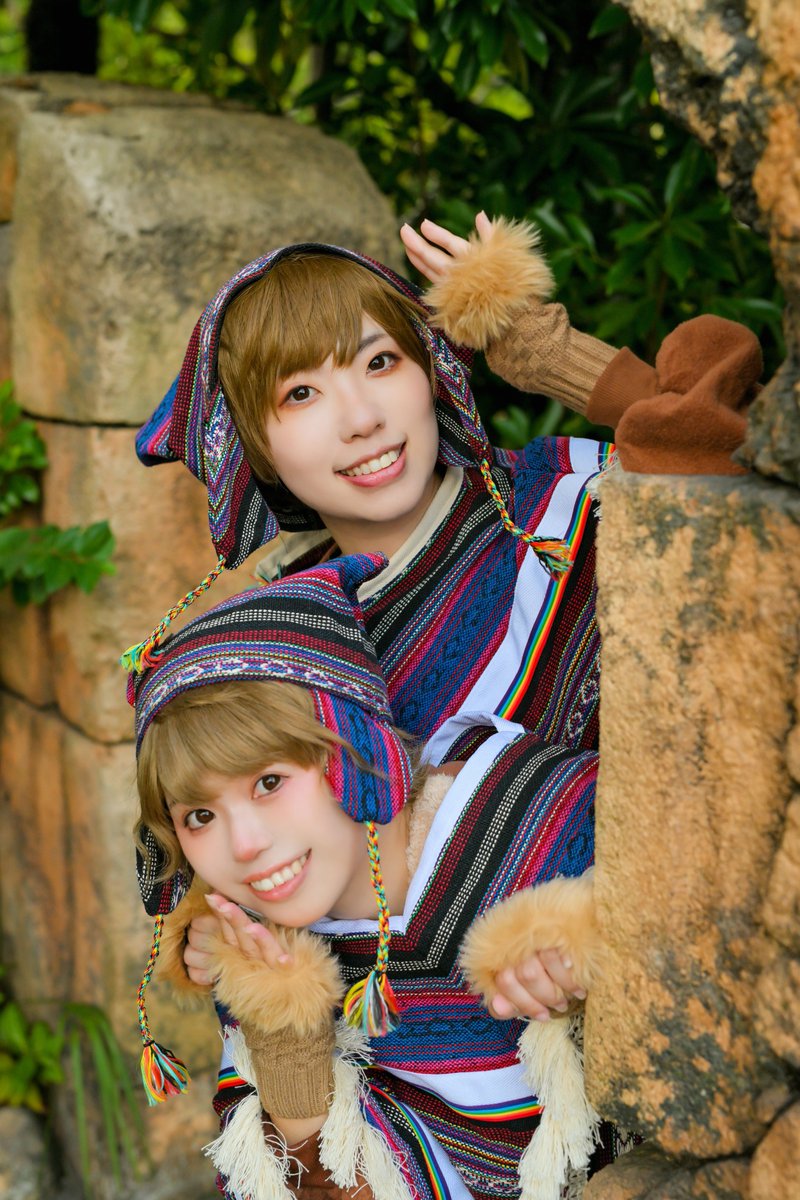 【D仮装】Chip 'n' Dale

おどろいた？？？

⚫️:<a href="/sakisonpa/">咲</a>
🔴:<a href="/chansaku_cos/">さくたろ🦍</a> 
photo:<a href="/TakeaPhos/">Takeたけ</a> 
#Dハロ仮装2025