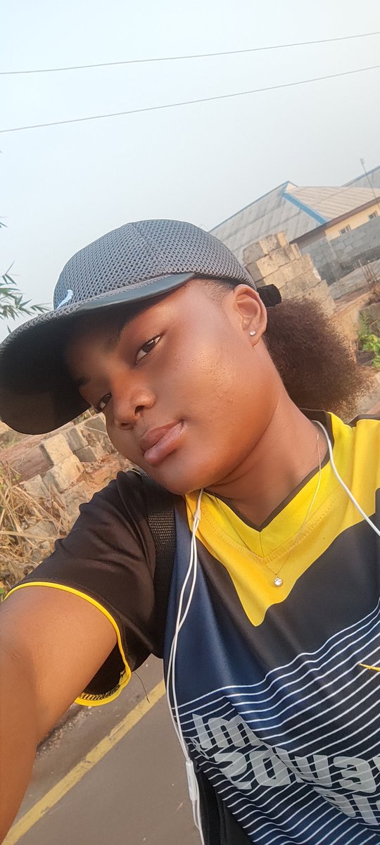 webdeveloper_NG's tweet image. Here's a reminder that I'm a Front-end Developer,an aspiring Software Engineer
I build Websites for organizations, businesses and individuals..
Need a website? Send a DM💜