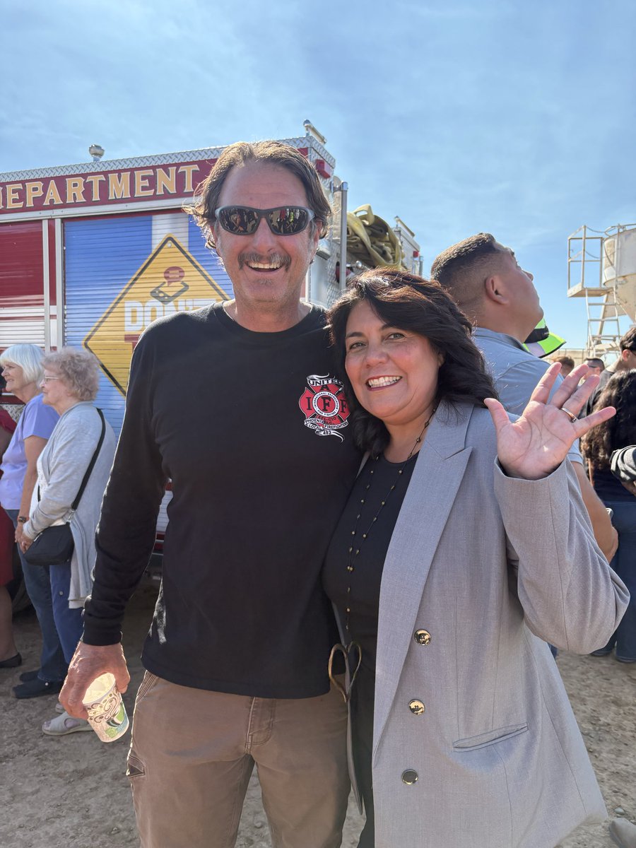 This morning, I joined <a href="/MayorGallego/">Mayor Kate Gallego</a>, <a href="/PHXDistrict5/">Councilwoman Betty Guardado - District 5</a>, <a href="/CWAnnOBrien/">Vice Mayor Ann O’Brien</a>, <a href="/PHXdistrict8/">Councilwoman Kesha Hodge Washington</a> and <a href="/PHXFire/">Phoenix Fire Dept.</a> to celebrate the bricklaying ceremony for Fire Station 15, funded through the 2023 GO Bond Program.

Located near 43rd Avenue and Camelback, this new station will strengthen emergency