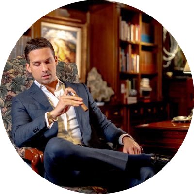 Sabina Berman (@sabinaberman) on Twitter photo 