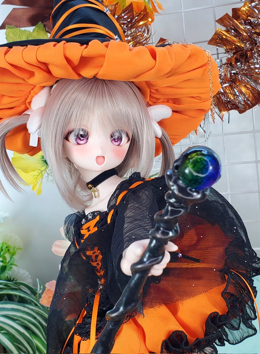 Paltel80's tweet photo. りゅん『トリック・オア・トリート🎃』

#mokuっ子 
#ドールでハロウィン https://t.co/YgrC4AcKZT
