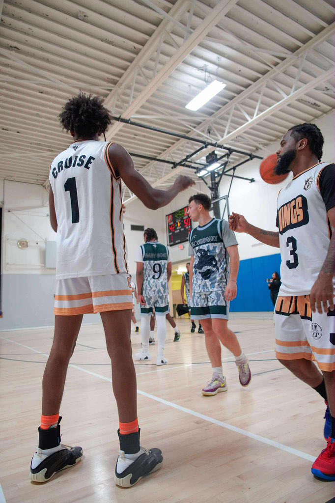 HustleHandKings's tweet photo. ‘Tieon &amp; da Flee’ had an incredible game as well combining for: 

• 32 points
• 15 rebounds 
• 9 assists 
• 4 steals 

in the win vs TNLU 10/26 https://t.co/HQoyITqggv