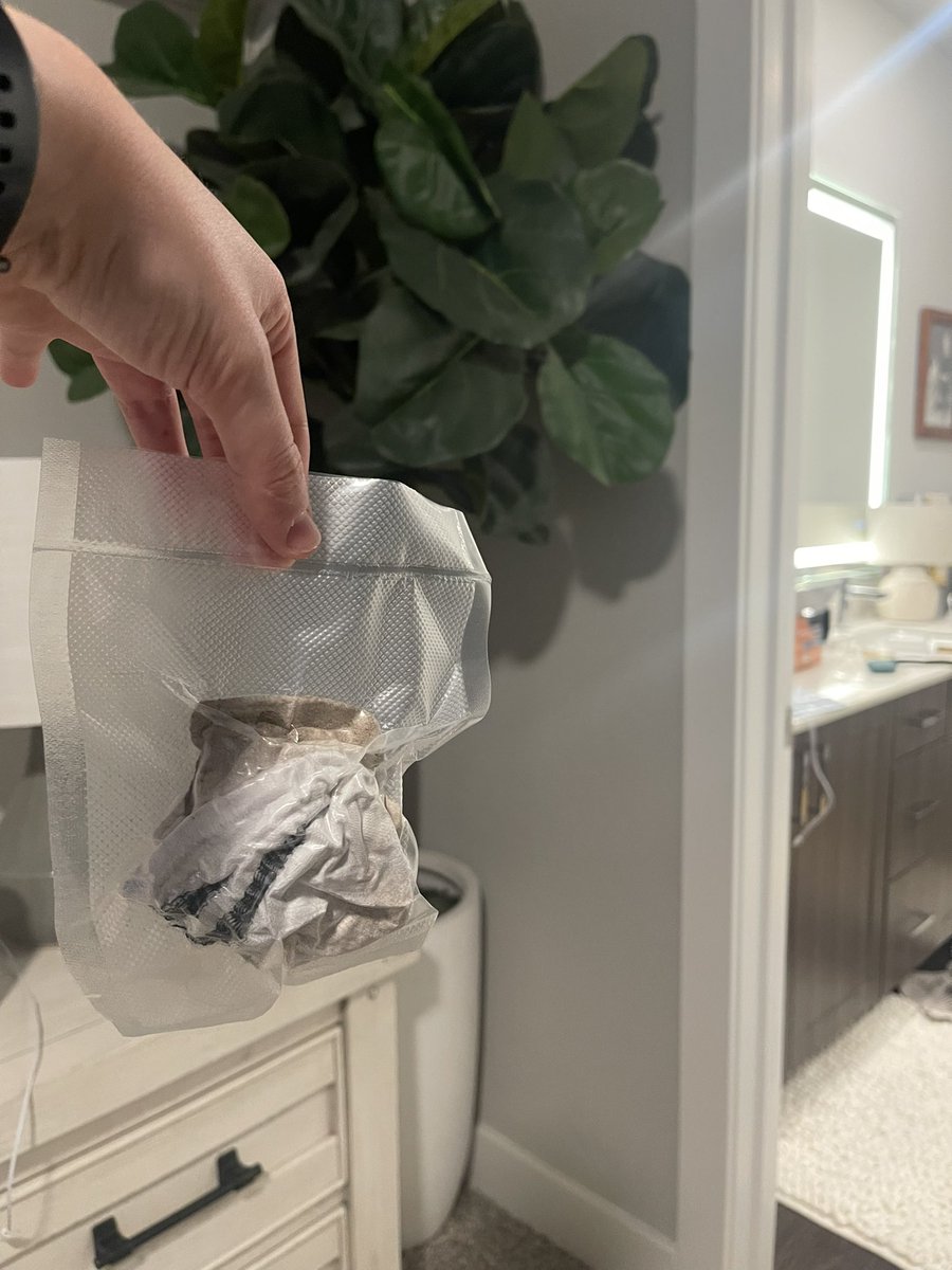 What nasty loser wants My smelly disgusting socks (with an added surprise 😝)? Last pair went to My obnoxious pet (video coming soon 😉).