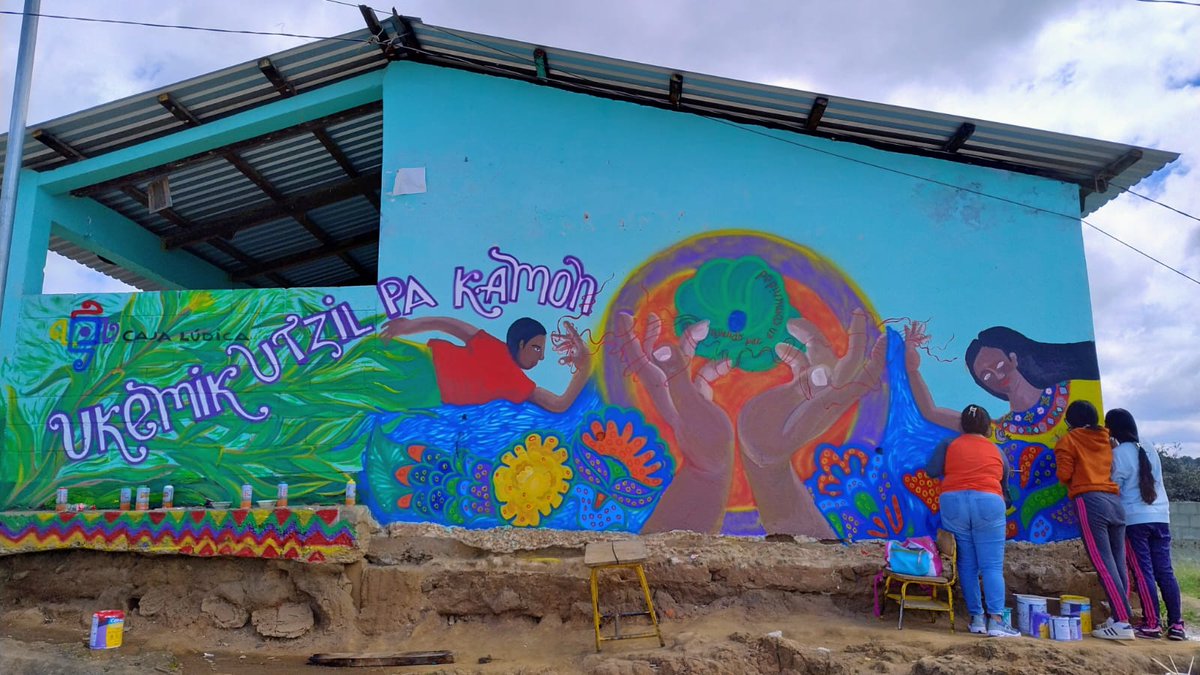 Santa Cruz del Quiché teje paz y derechos ✨
Jornada de Reflexión: propuestas de política pública lideradas por mujeres y jóvenes.
Ceremonia Tejiendo Paz en la Diversidad: mural colectivo como símbolo cultural.
#CulturaEnMovimiento  #TejiendoPaz