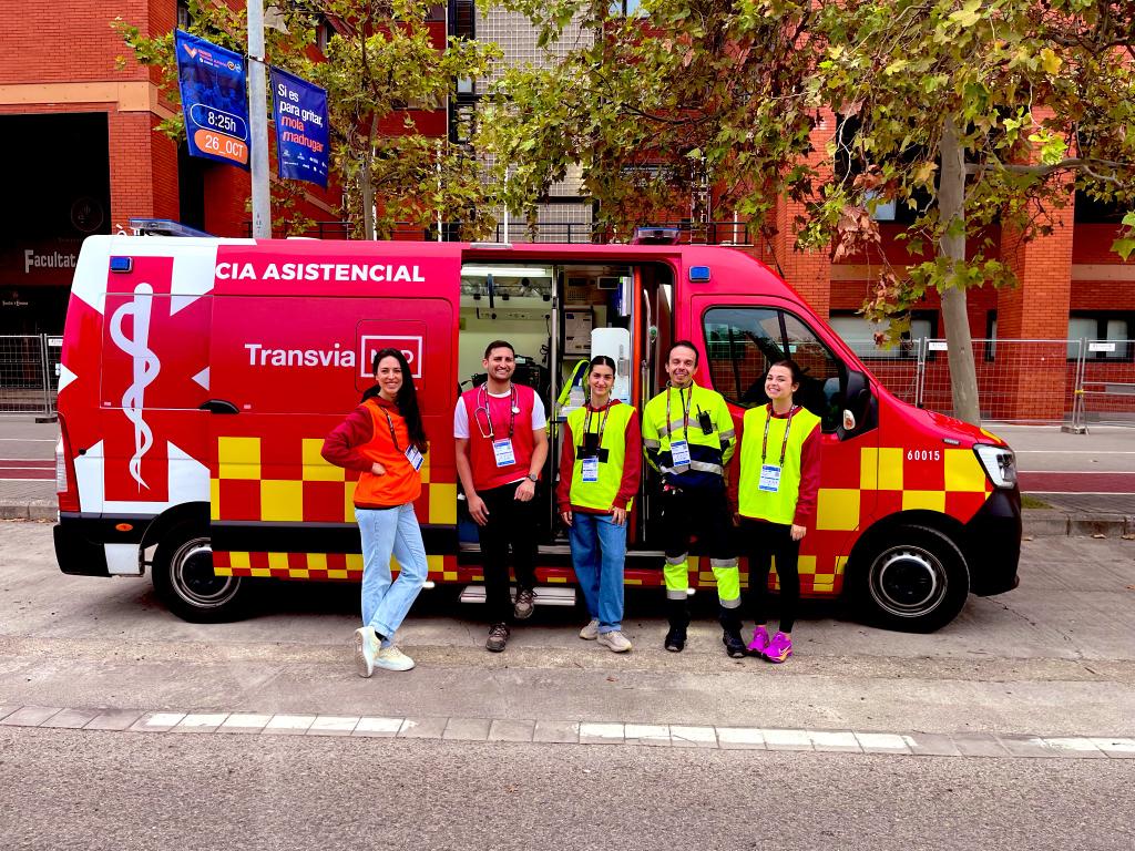 <a href="/tommy_chav/">Tommy Chavero</a> <a href="/MedioMaratonVLC/">Medio Maratón Valencia</a> <a href="/maratonvalencia/">Maratón Valencia</a> <a href="/annabordasm/">Anna</a> <a href="/Vithas/">Vithas Hospitales</a> <a href="/semicyuc/">SEMICYUC</a> <a href="/intensivoonfire/">#intensivistadeguardia</a> <a href="/JovenesICOMV/">Médicos Jóvenes Vlc</a> <a href="/PlanNacionalRcp/">Plan Nacional RCP - SEMICYUC</a> <a href="/ConsEspRCP/">Consejo Español RCP</a> <a href="/GVADrPeset/">DS Doctor Peset</a> Estimado Tommy 
@tommy_chavz, la <a href="/MedioMaratonVLC/">Medio Maratón Valencia</a> en las mejores manos.
<a href="/Vithas/">Vithas Hospitales</a> <a href="/PlanNacionalRcp/">Plan Nacional RCP - SEMICYUC</a> <a href="/semicyuc/">SEMICYUC</a> <a href="/ConsEspRCP/">Consejo Español RCP</a>