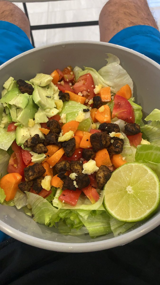 off2percs's tweet image. Rate my salad