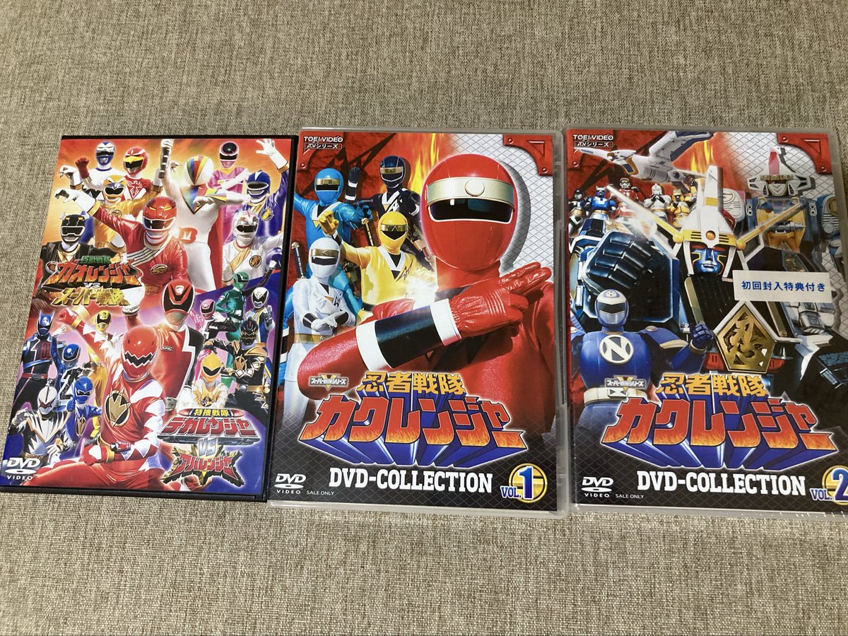 戦隊あるある(日曜朝7時半)

・作品中盤の2体目のロボが
出てきたあたりで熱量が若干下がる

・オーレンジャーのさとう珠緒で
自分の中の何かが目覚める

・唐突にゴルフ中継が放送されて
子供ながらにブチギレる

カクレンジャーと
ガオレンジャーvs.スーパー戦隊
買うくらい最高だった🫶✨