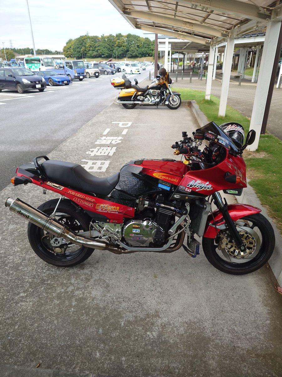 おはようございます☀久しぶりの昼間勤務💦アドバイスと知識の押し付けは紙一重💦他人に何を言われても変わらない人と信頼すべき人からの助言とするか⁉️結果判断は己で決める事‼️良かれと思って言ってくれてるんですよ（笑）カスタム然り‼️人生は選択の連続😅今日も緩く行きましょう♬