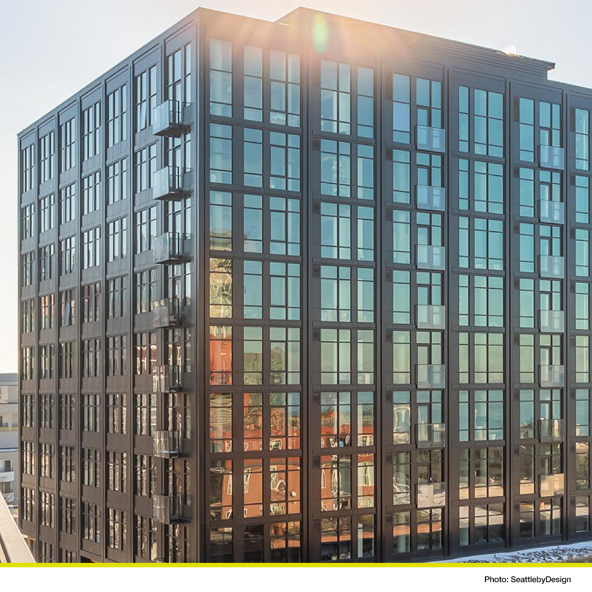 questwindows's tweet image. While Quest Window Systems&apos; craftsmanship often catches the eye from the exterior, the true impact is felt from within—just like at our Walton Lofts project in Seattle. Partners: The Schuster Group, @viaarchitecture, @turner_talk, @wisupdates 
#WeCladSkyscrapers #windowsystem