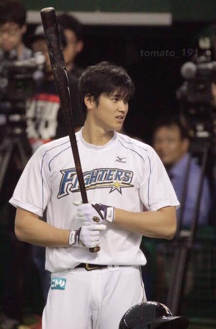 thelukadoncic's tweet photo. anyways unedited photos of lil ohtani https://t.co/d1kRbRVlmT