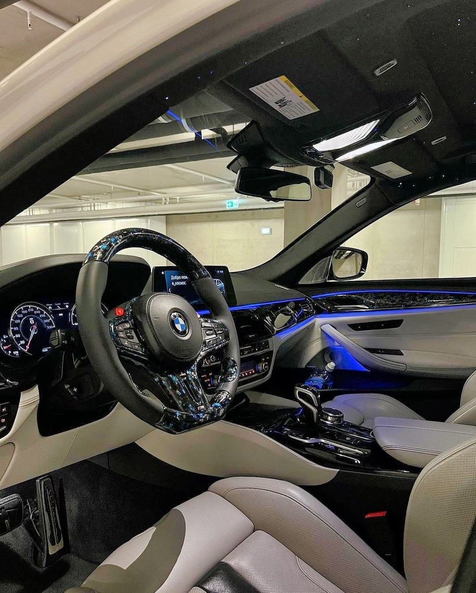 sharan_saurav11's tweet image. This interior knows more secrets than your address book. 🤫