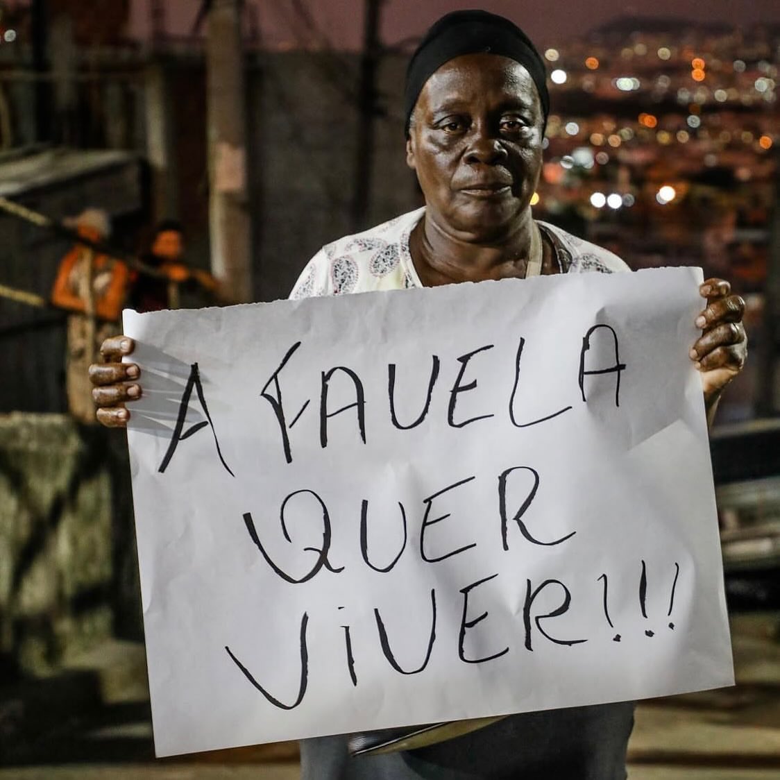 kakabelaz's tweet image. A favela só quer viver em paz 🕊️

#paz #favela #comunidade