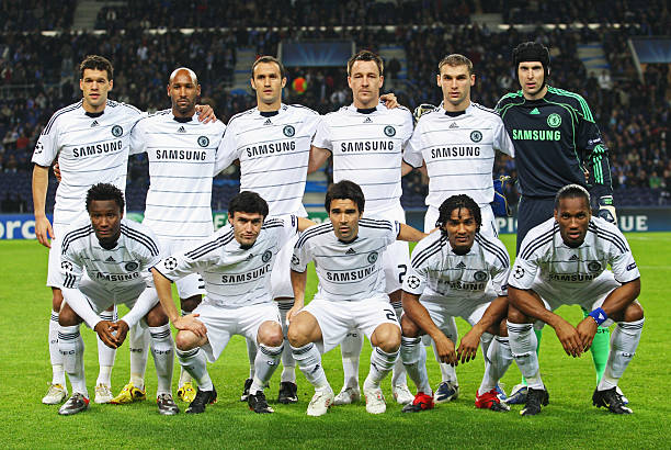 موسم 2009/10، ضمّت تشكيلة تشلسي 6 قادة منتخبات ©️