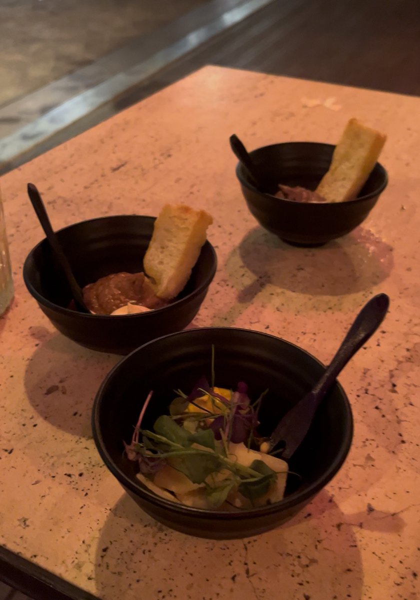 XowLi 🐧 tweet media