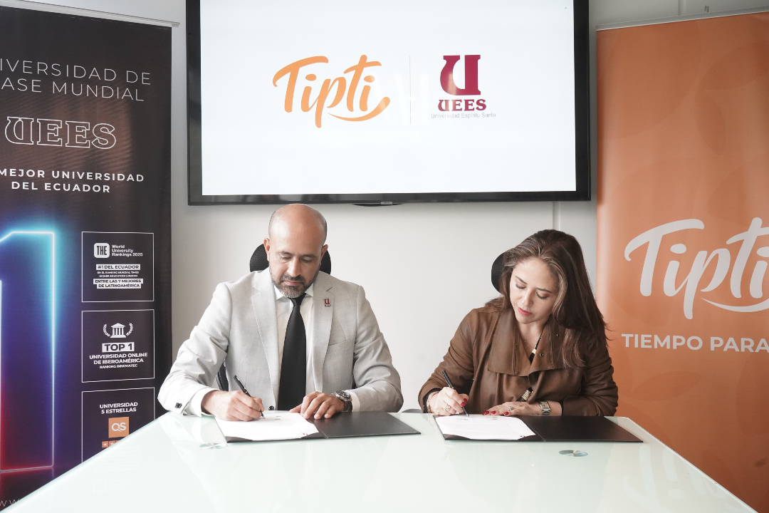 uees_ec's tweet image. Firma de convenio entre la #UEES y #Tipti. 🤝 🛒

Esta alianza impulsa la formación académica, la innovación tecnológica y el emprendimiento digital, creando oportunidades que aportan al desarrollo del país. 🇪🇨💡