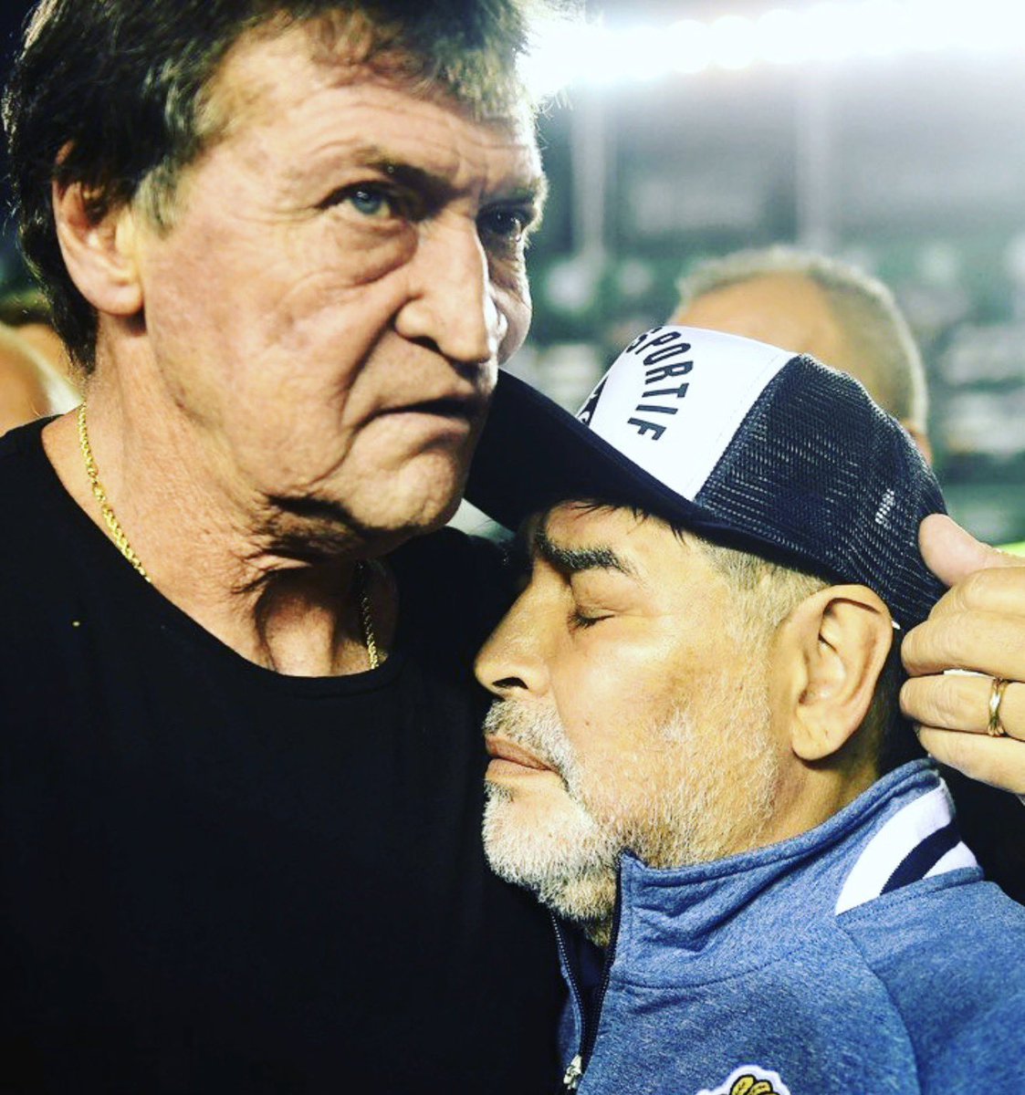 Feliz cumpleaños al cielo !!! Te extrañamos DIEGO!!!