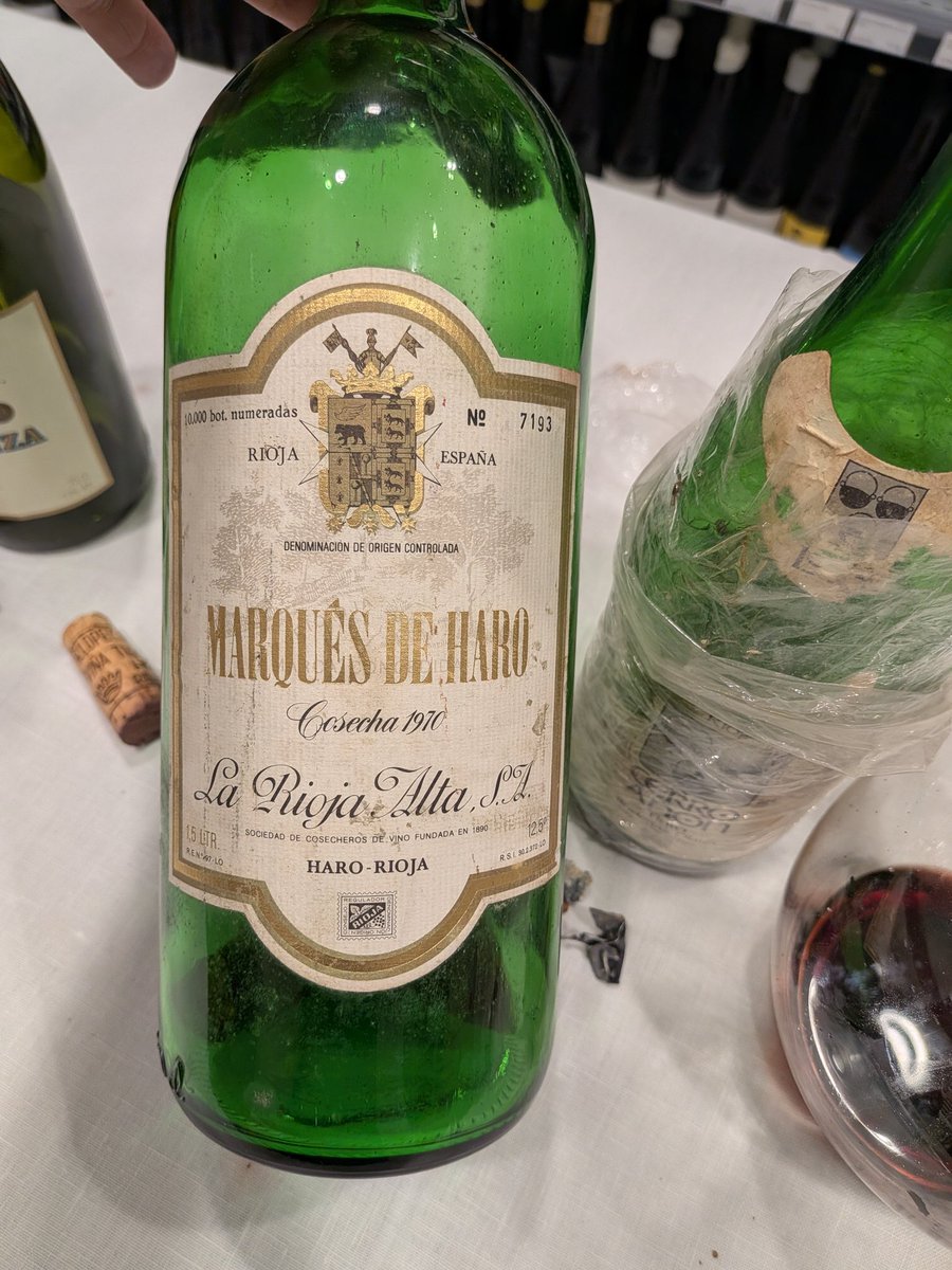 La Rioja Alta Marqués de Haro 1970. Inolvidable.

Os lo dije. Están pasando cosas.