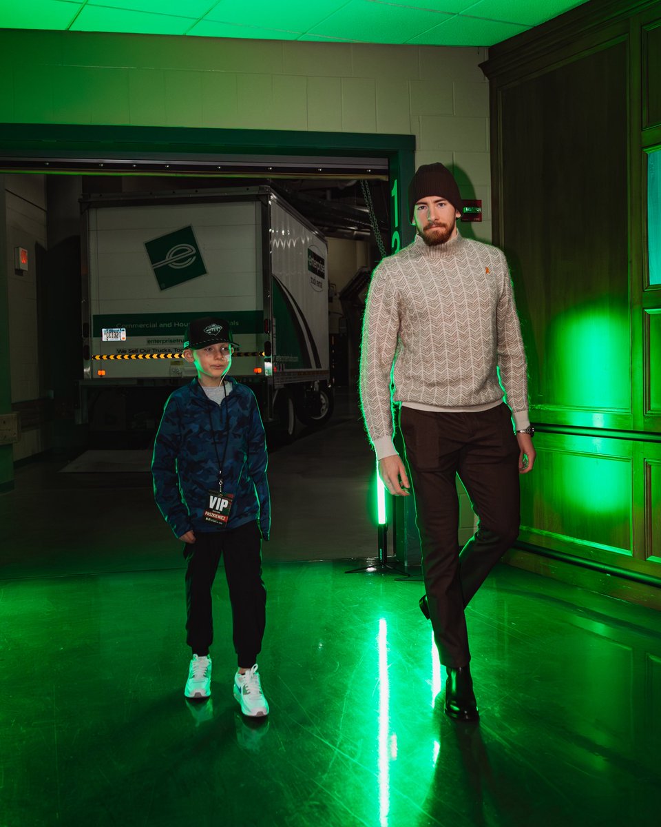 mnwild's tweet image. an oh-so-special arrival 🧡