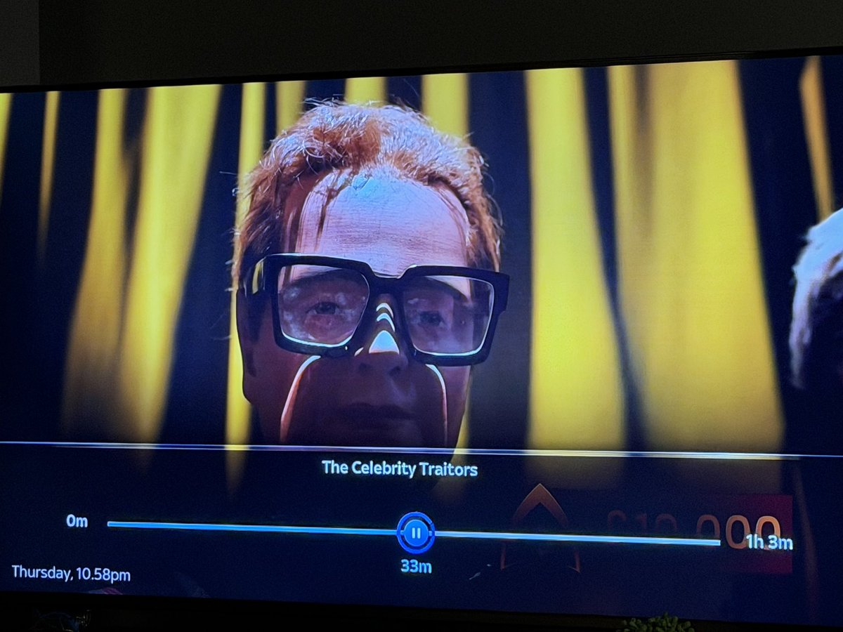 Never see them in the same room together #CelebrityTraitors #TheTraitors