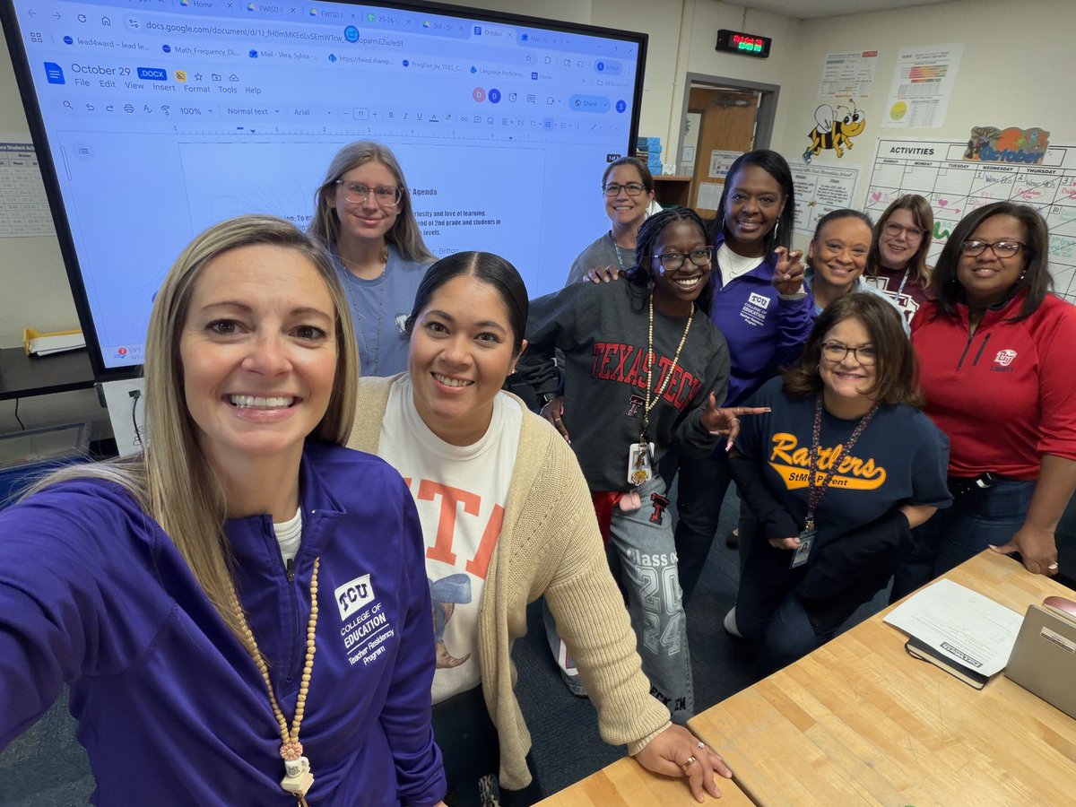 🎓💙 College Spirit Day at SHP! 💛
Our staff and students showed their school pride by repping their favorite college teams while pledging to make smart, drug-free choices for the future! 🌟

#SHPisthePlacetoBEE