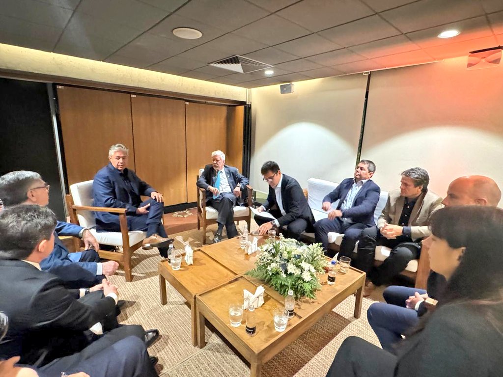 BRASIL ES EL GRAN DESTINO REGIONAL DE NUESTRO GAS 

Hoy firmamos una Declaración Conjunta de Entendimiento entre el Ministerio de Energía y Recursos Naturales de la provincia y el Consórcio GÁSBRA S.A. Este acuerdo busca avanzar en el diseño de un proyecto integral para el